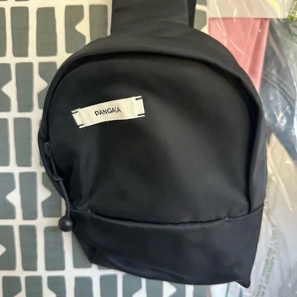 Pangaia backpack crossbody - Picture 4 of 4